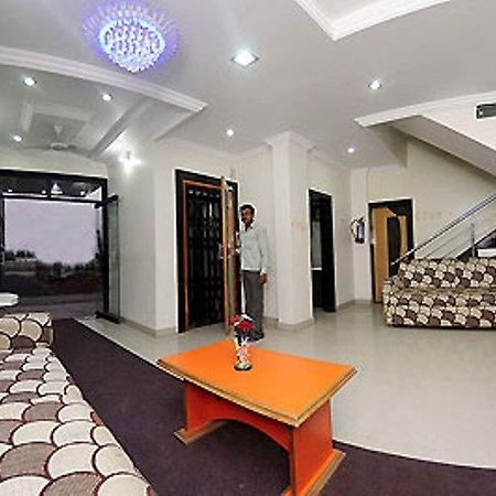Hotel Sai Ganesh Shirdi Zewnętrze zdjęcie