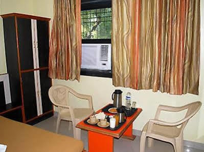 Hotel Sai Ganesh Shirdi Zewnętrze zdjęcie